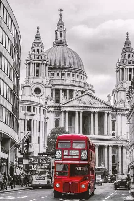 St. Pual's Cathedral, UK